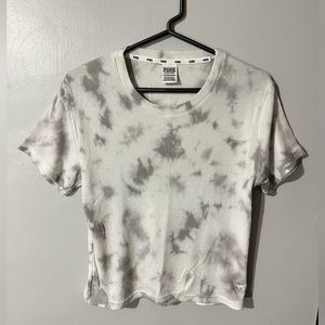 Tie dye crop top VS PINK